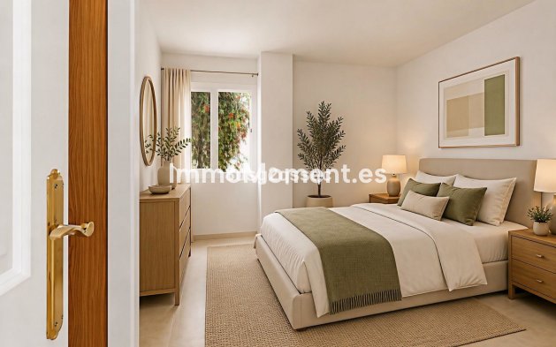 Resale - Apartment - Marbella - Elviria