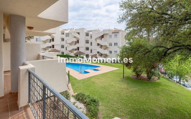 Resale - Apartment - Marbella - Elviria
