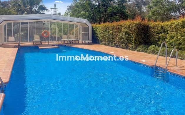 Resale - Apartment - Marbella - Elviria