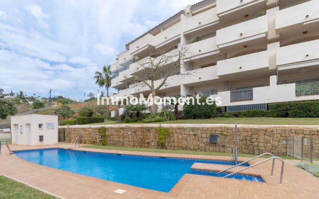 Resale - Apartment - Marbella - Elviria