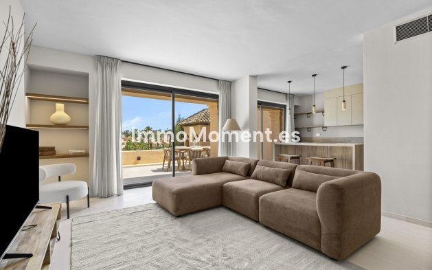 Resale - Apartment - Estepona - Estepona Centro