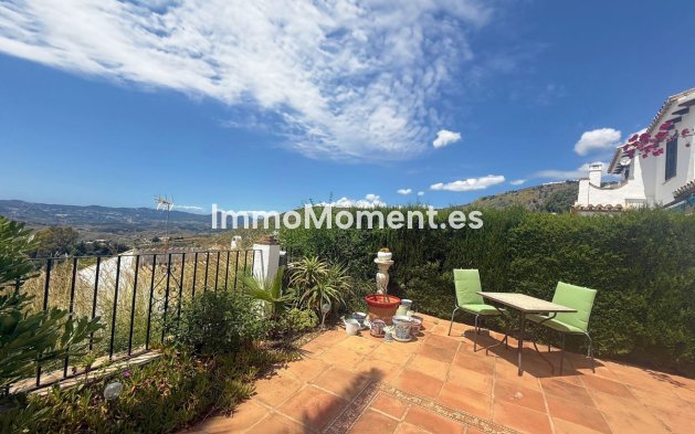 Resale - Villa - Mijas - Mijas Centro