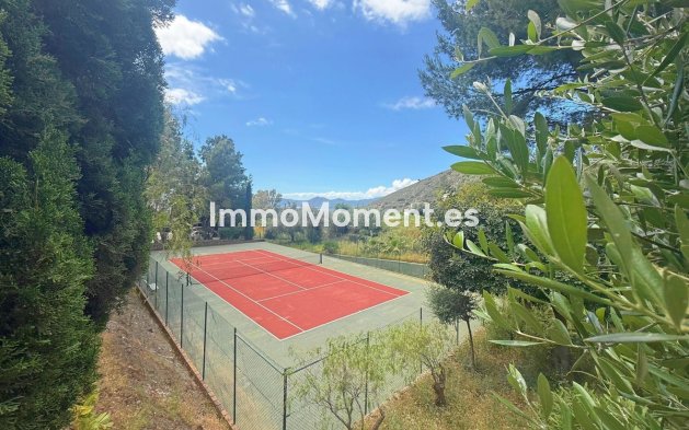 Resale - Villa - Mijas - Mijas Centro