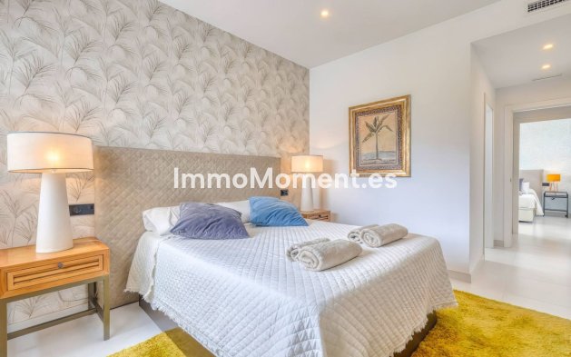 Reventa - Apartamento - Estepona  - Estepona Centro