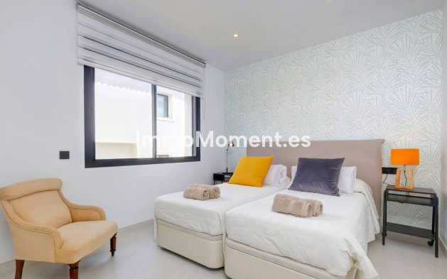 Reventa - Apartamento - Estepona  - Estepona Centro