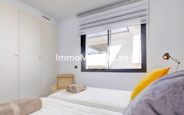 Reventa - Apartamento - Estepona  - Estepona Centro