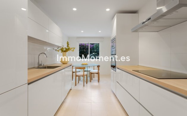 Wiederverkauf - Wohnung - Marbella - Sierra Blanca