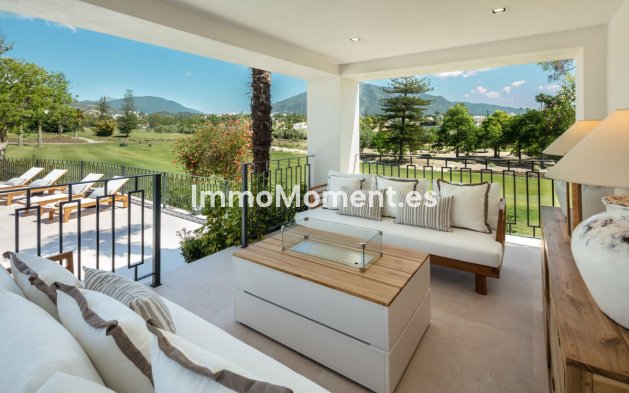 Wiederverkauf - Freistehende Villa - Marbella - Nueva Andalucía