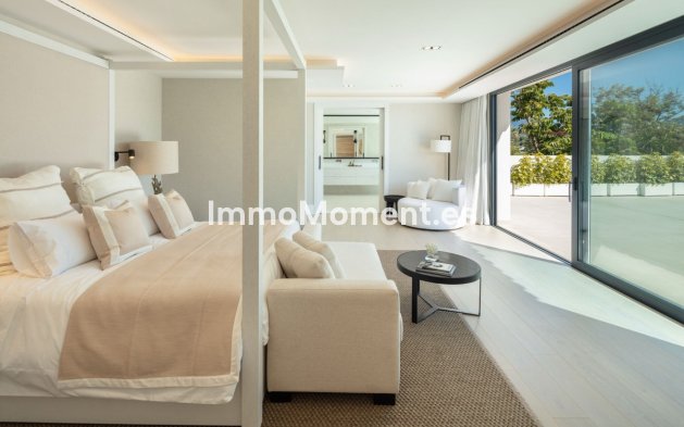 Wiederverkauf - Freistehende Villa - Marbella - Nueva Andalucía