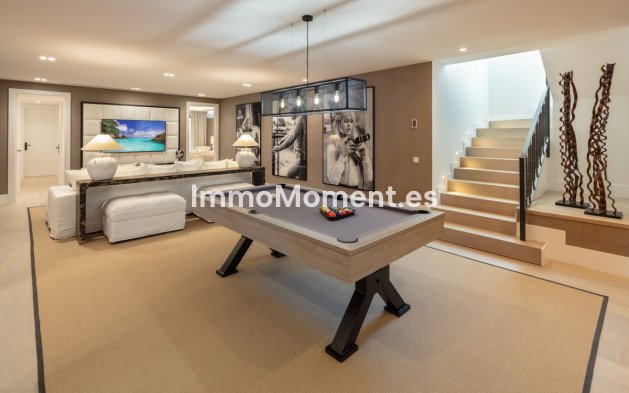 Wiederverkauf - Freistehende Villa - Marbella - Nueva Andalucía