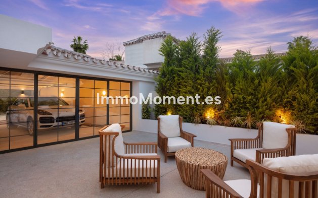 Wiederverkauf - Freistehende Villa - Marbella - Nueva Andalucía