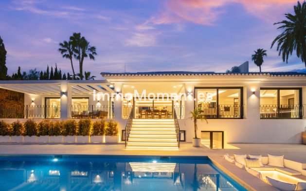 Wiederverkauf - Freistehende Villa - Marbella - Nueva Andalucía