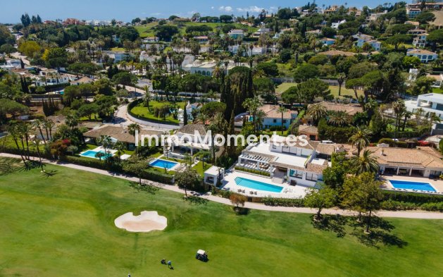 Wiederverkauf - Freistehende Villa - Marbella - Nueva Andalucía
