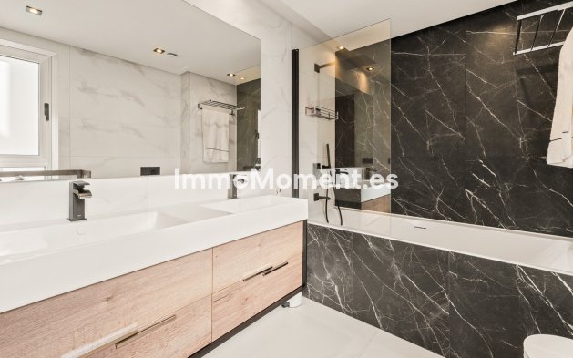 Resale - Apartment - Marbella - San Pedro de Alcántara