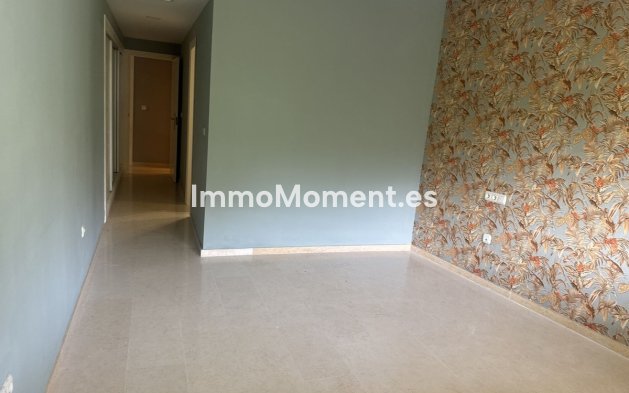 Wiederverkauf - Wohnung - Marbella - Elviria