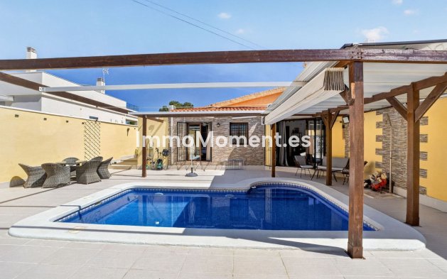 Resale - Detached villa - Torrevieja - Torrevieja Centro