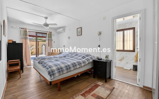 Resale - Detached villa - Torrevieja - Torrevieja Centro