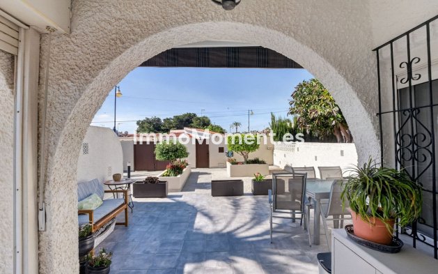 Resale - Detached villa - Torrevieja - Torrevieja Centro