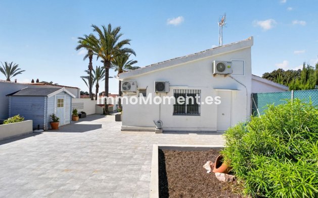 Resale - Detached villa - Torrevieja - Torrevieja Centro