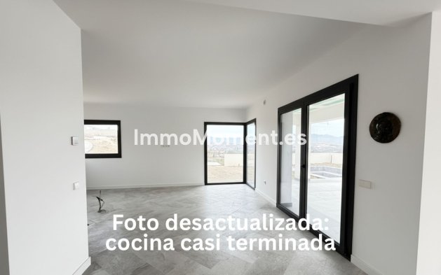 Reventa - Villa independiente - Interior  - Coín