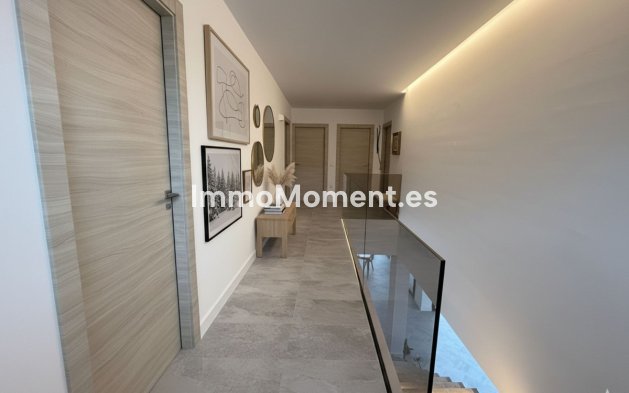 Reventa - Villa independiente - Interior  - Coín