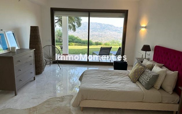 Reventa - Apartamento - Marbella - La Mairena