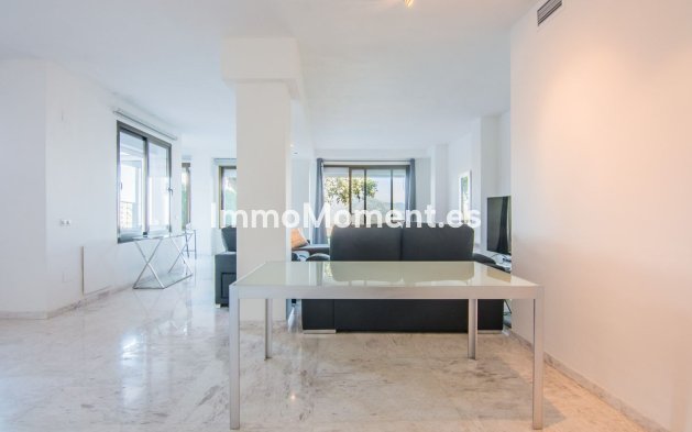 Reventa - Apartamento - Marbella - La Mairena