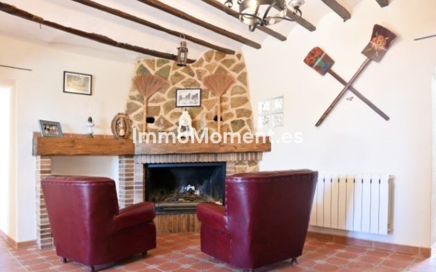 Revente - Villa individuelle - Pinoso - Pinoso Centro