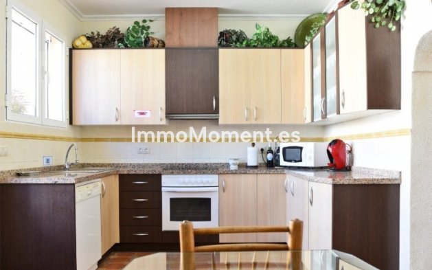 Revente - Villa individuelle - Pinoso - Pinoso Centro