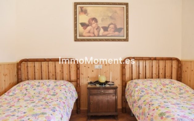 Revente - Villa individuelle - Pinoso - Pinoso Centro