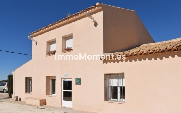 Revente - Villa individuelle - Pinoso - Pinoso Centro