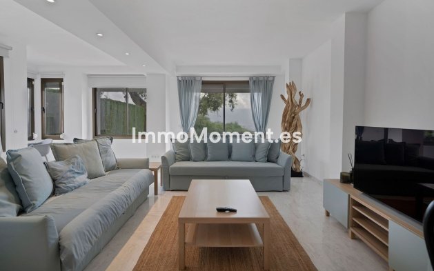 Resale - Apartment - Marbella - La Mairena