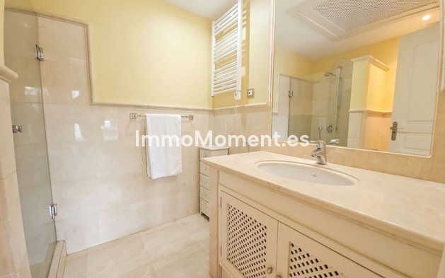 Resale - Townhouse - Benahavís - Benahavís Centro