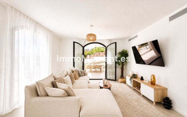 Resale - Detached villa - Benahavís - El Madroñal
