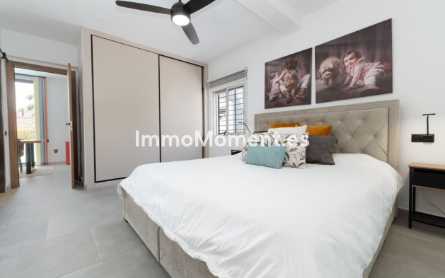 Wiederverkauf - Freistehende Villa - Benalmadena - Benalmadena Centro