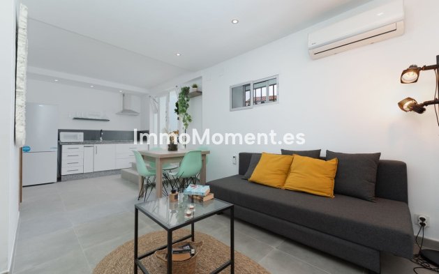 Wiederverkauf - Freistehende Villa - Benalmadena - Benalmadena Centro