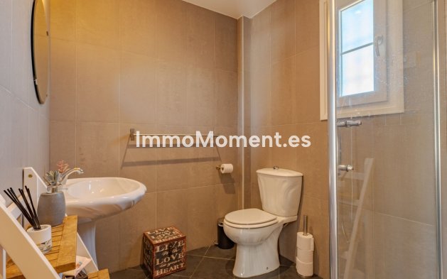 Resale - Detached villa - Inland  - Alhaurín el Grande Centro