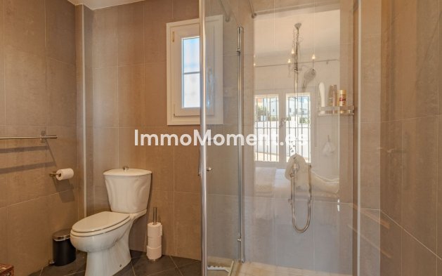 Resale - Detached villa - Inland  - Alhaurín el Grande Centro
