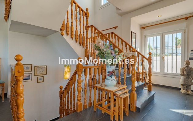 Resale - Detached villa - Inland  - Alhaurín el Grande Centro