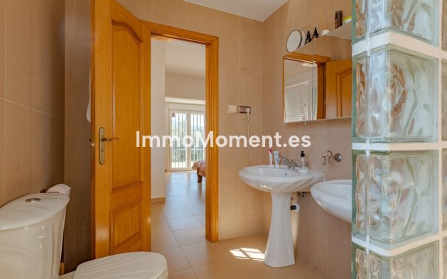 Resale - Detached villa - Inland  - Alhaurín el Grande Centro