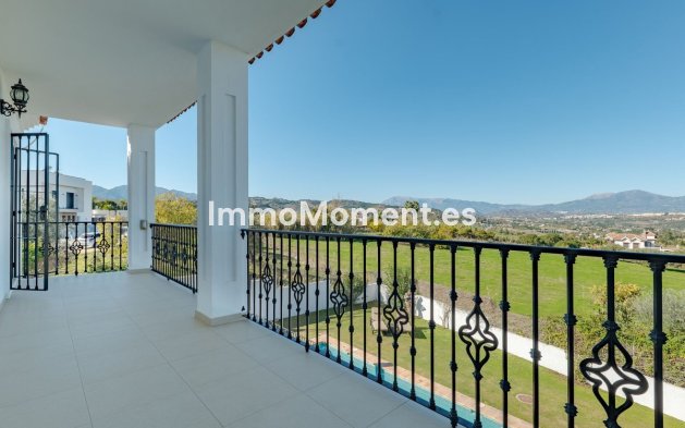 Resale - Detached villa - Inland  - Alhaurín el Grande Centro