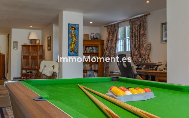Resale - Detached villa - Inland  - Alhaurín el Grande Centro