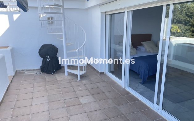 Resale - Apartment - Estepona - Estepona Centro