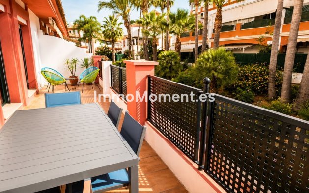 Resale - Apartment - Estepona - Estepona Centro
