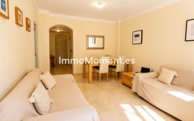 Resale - Apartment - Estepona - Estepona Centro