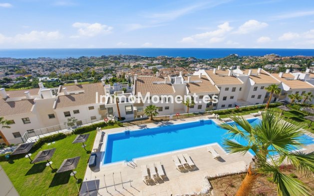 Resale - Apartment - Benalmadena - Benalmadena Centro