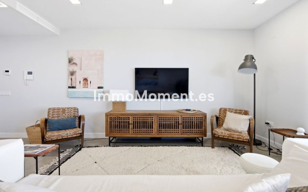 Resale - Apartment - Benalmadena - Benalmadena Centro