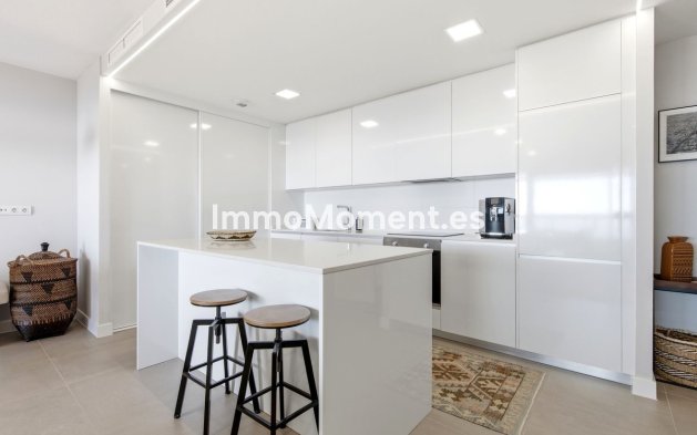 Resale - Apartment - Benalmadena - Benalmadena Centro