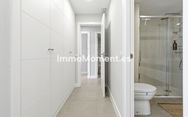 Resale - Apartment - Benalmadena - Benalmadena Centro