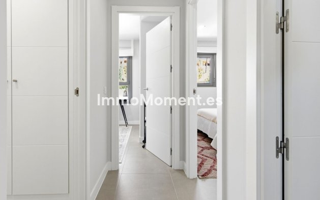 Resale - Apartment - Benalmadena - Benalmadena Centro